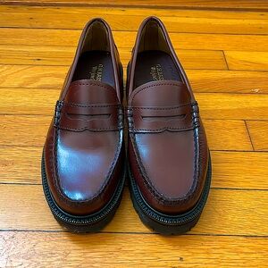 G.H Bass Weejuns “Whitney” women’s 8